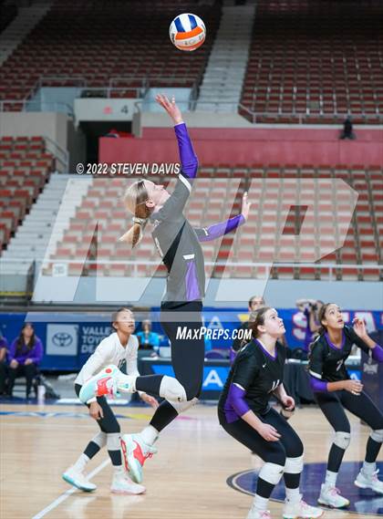Thumbnail 2 in Horizon vs. Millennium (AIA 5A Final) photogallery.