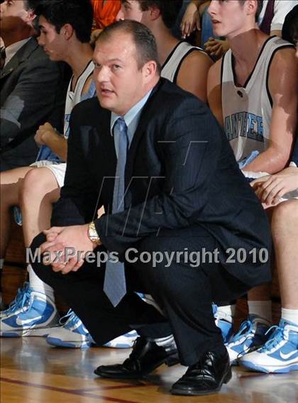 Thumbnail 2 in Sesser-Valier v.  Pinckneyville (Benton Invitational Tournament) photogallery.