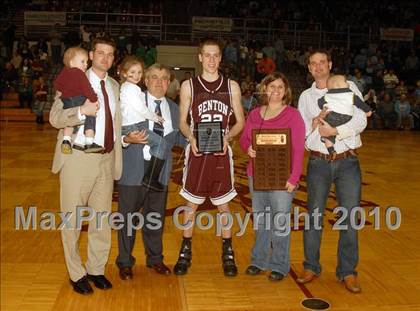 Thumbnail 3 in Sesser-Valier v.  Pinckneyville (Benton Invitational Tournament) photogallery.