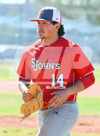 Thumbnail 2 in St. Johns vs. Phoenix Country Day (Desert Classic) photogallery.