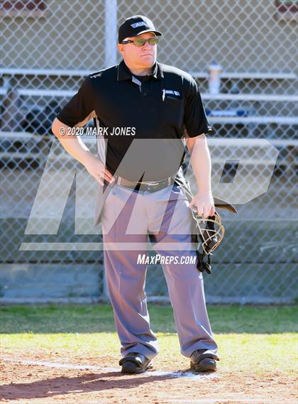 Thumbnail 1 in St. Johns vs. Phoenix Country Day (Desert Classic) photogallery.