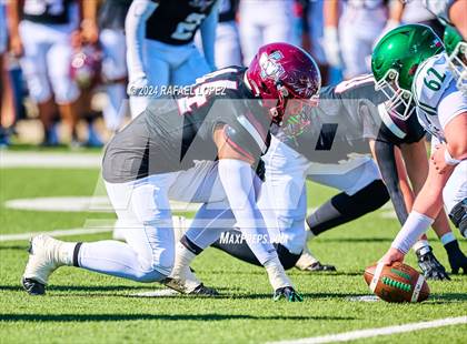 Thumbnail 2 in Strake Jesuit vs. Heights (UIL 6A D2 Football Area) photogallery.