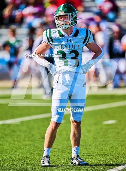 Thumbnail 3 in Strake Jesuit vs. Heights (UIL 6A D2 Football Area) photogallery.