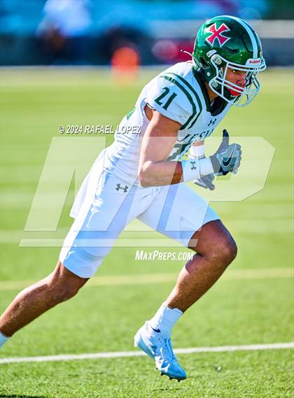 Thumbnail 1 in Strake Jesuit vs. Heights (UIL 6A D2 Football Area) photogallery.