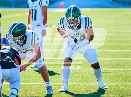 Thumbnail 3 in Strake Jesuit vs. Heights (UIL 6A D2 Football Area) photogallery.