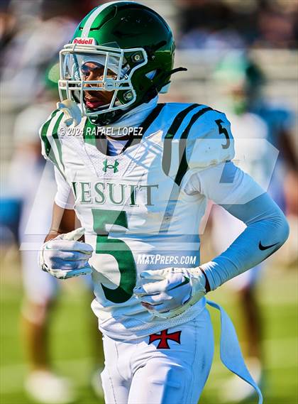 Thumbnail 2 in Strake Jesuit vs. Heights (UIL 6A D2 Football Area) photogallery.