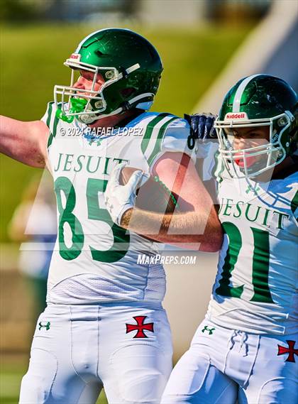 Thumbnail 1 in Strake Jesuit vs. Heights (UIL 6A D2 Football Area) photogallery.