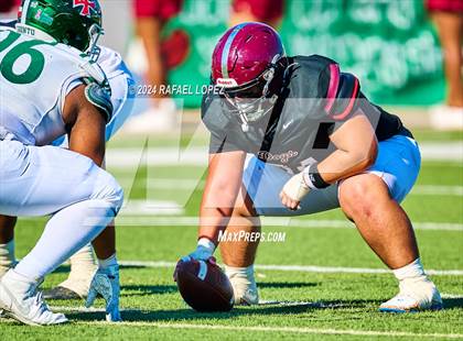 Thumbnail 2 in Strake Jesuit vs. Heights (UIL 6A D2 Football Area) photogallery.