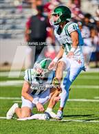 Photo from the gallery "Strake Jesuit vs. Heights (UIL 6A D2 Football Area)"