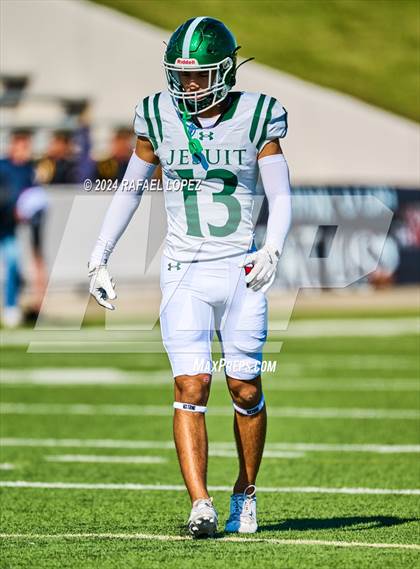 Thumbnail 3 in Strake Jesuit vs. Heights (UIL 6A D2 Football Area) photogallery.