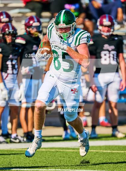 Thumbnail 3 in Strake Jesuit vs. Heights (UIL 6A D2 Football Area) photogallery.