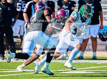 Thumbnail 3 in Strake Jesuit vs. Heights (UIL 6A D2 Football Area) photogallery.