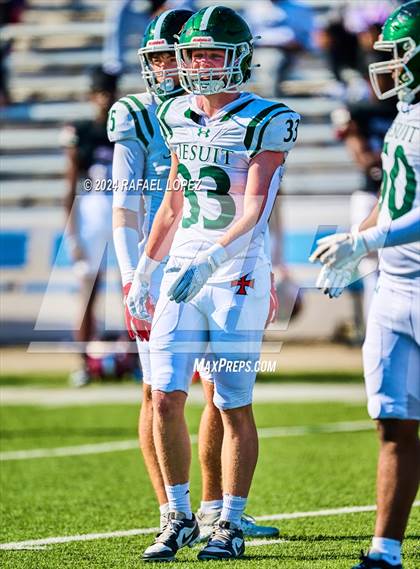 Thumbnail 1 in Strake Jesuit vs. Heights (UIL 6A D2 Football Area) photogallery.