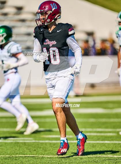 Thumbnail 2 in Strake Jesuit vs. Heights (UIL 6A D2 Football Area) photogallery.