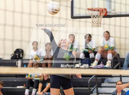 Thumbnail 2 in Richmond @ Pinecrest photogallery.