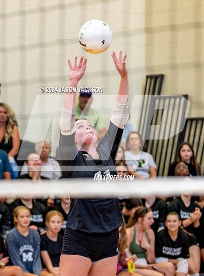 Thumbnail 1 in Richmond @ Pinecrest photogallery.