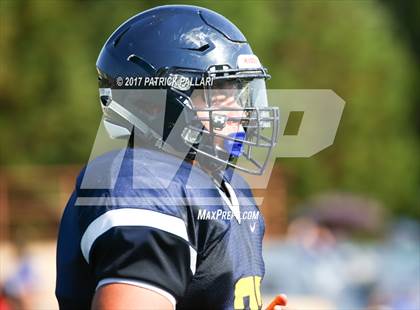 Thumbnail 2 in FR: Reed @ Oak Ridge photogallery.