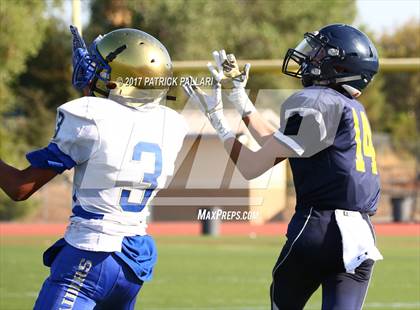 Thumbnail 2 in FR: Reed @ Oak Ridge photogallery.