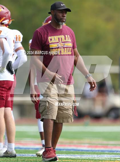 Thumbnail 2 in Central @ Germantown Academy photogallery.
