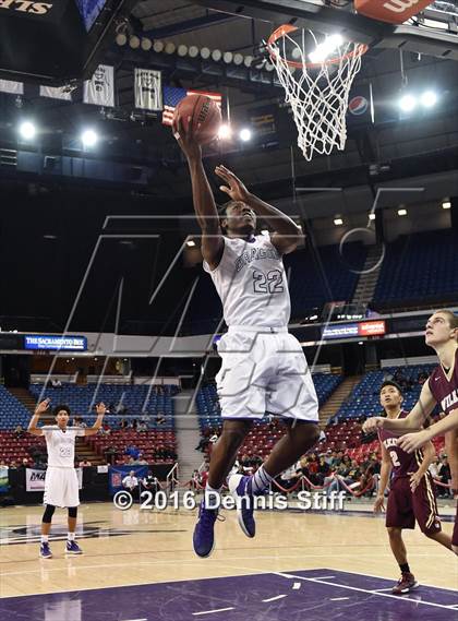 Thumbnail 1 in Sacramento vs. Whitney (CIF SJS D2 Semifinal) photogallery.