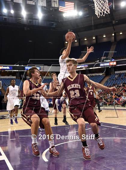 Thumbnail 2 in Sacramento vs. Whitney (CIF SJS D2 Semifinal) photogallery.