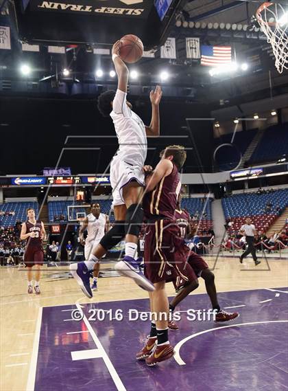 Thumbnail 3 in Sacramento vs. Whitney (CIF SJS D2 Semifinal) photogallery.