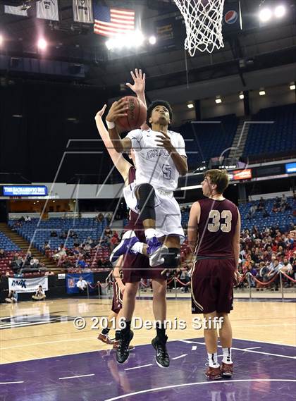 Thumbnail 1 in Sacramento vs. Whitney (CIF SJS D2 Semifinal) photogallery.