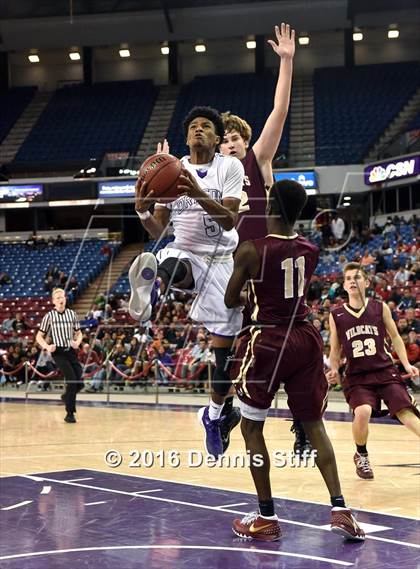 Thumbnail 3 in Sacramento vs. Whitney (CIF SJS D2 Semifinal) photogallery.