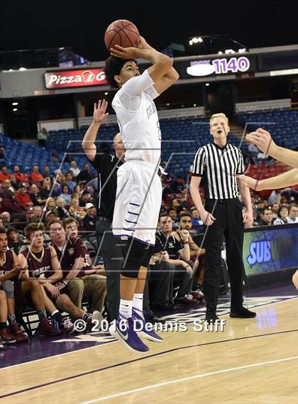 Thumbnail 2 in Sacramento vs. Whitney (CIF SJS D2 Semifinal) photogallery.