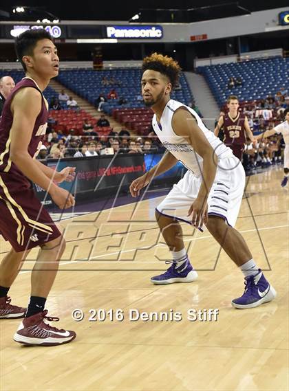 Thumbnail 1 in Sacramento vs. Whitney (CIF SJS D2 Semifinal) photogallery.