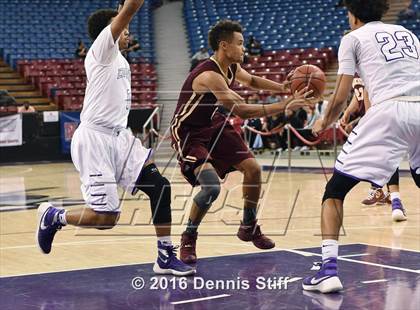 Thumbnail 3 in Sacramento vs. Whitney (CIF SJS D2 Semifinal) photogallery.