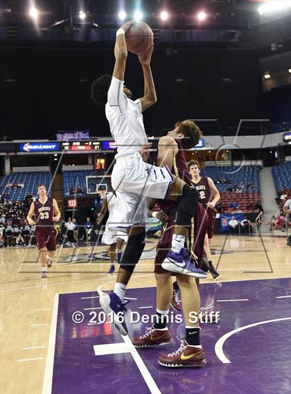 Thumbnail 2 in Sacramento vs. Whitney (CIF SJS D2 Semifinal) photogallery.