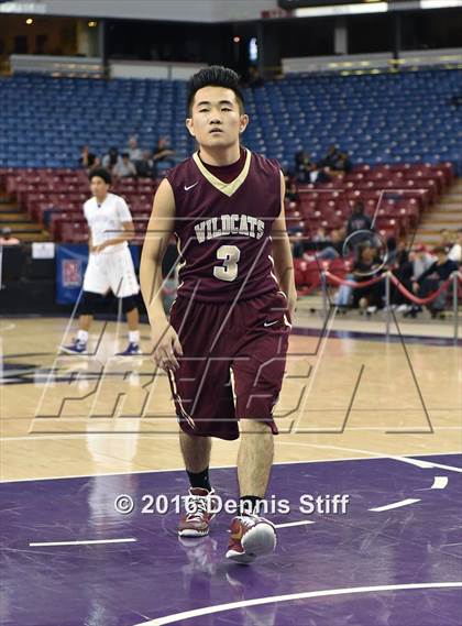 Thumbnail 2 in Sacramento vs. Whitney (CIF SJS D2 Semifinal) photogallery.