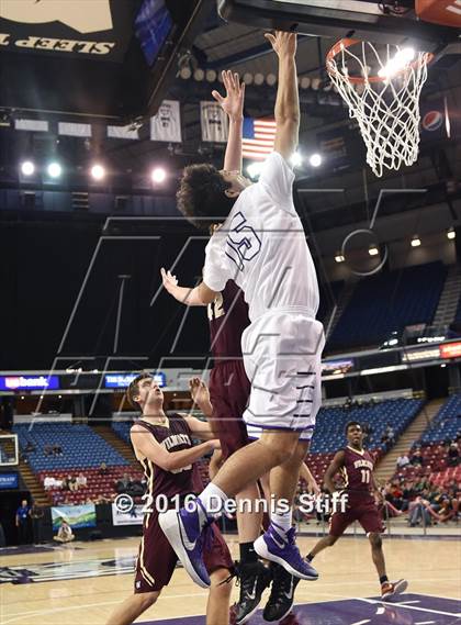 Thumbnail 3 in Sacramento vs. Whitney (CIF SJS D2 Semifinal) photogallery.