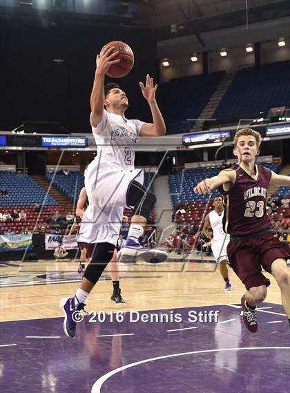 Thumbnail 3 in Sacramento vs. Whitney (CIF SJS D2 Semifinal) photogallery.