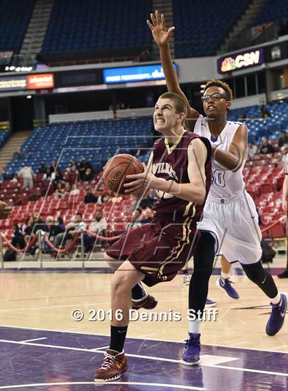 Thumbnail 2 in Sacramento vs. Whitney (CIF SJS D2 Semifinal) photogallery.