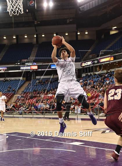 Thumbnail 3 in Sacramento vs. Whitney (CIF SJS D2 Semifinal) photogallery.