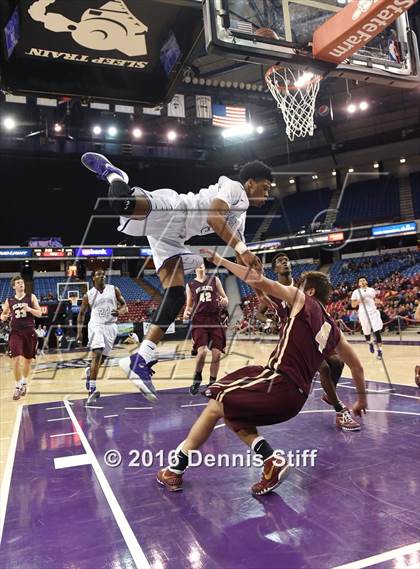 Thumbnail 3 in Sacramento vs. Whitney (CIF SJS D2 Semifinal) photogallery.