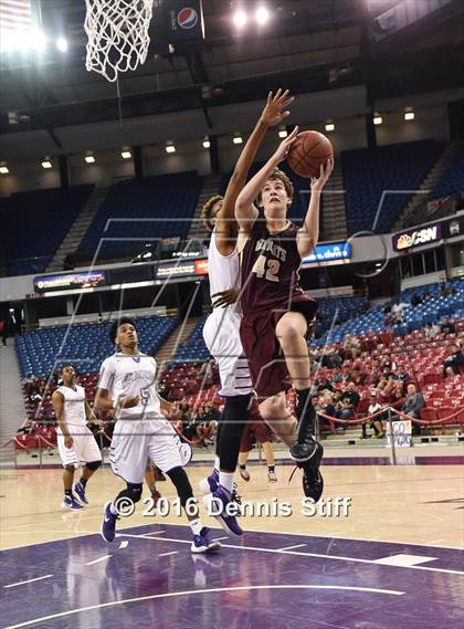 Thumbnail 2 in Sacramento vs. Whitney (CIF SJS D2 Semifinal) photogallery.