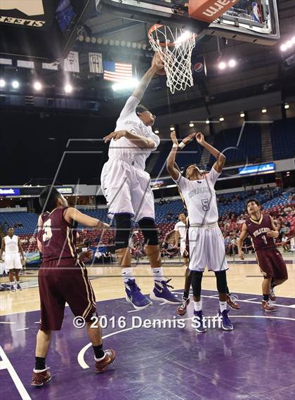 Thumbnail 2 in Sacramento vs. Whitney (CIF SJS D2 Semifinal) photogallery.