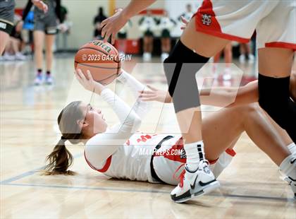 Thumbnail 1 in Silverdale Academy @ Signal Mountain photogallery.