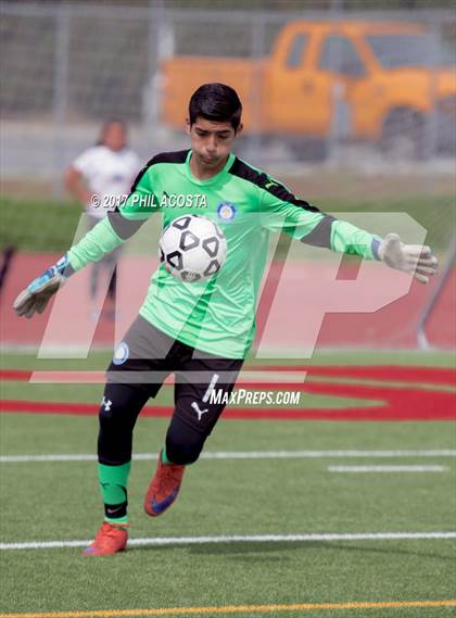 Thumbnail 3 in Smidt Tech vs Aspire Ollin University Prep (CIF Division 5 Final) photogallery.