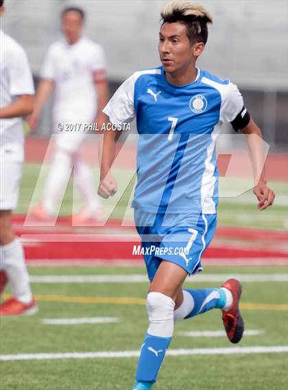 Thumbnail 2 in Smidt Tech vs Aspire Ollin University Prep (CIF Division 5 Final) photogallery.