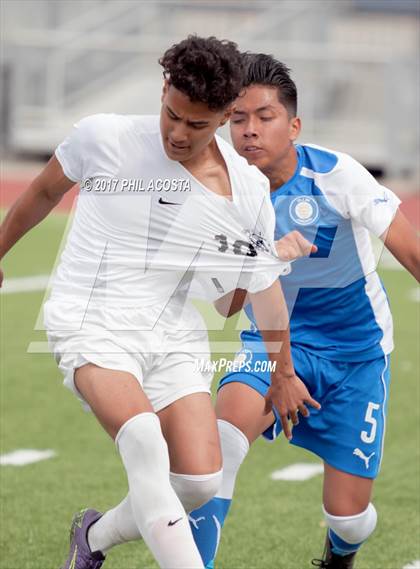 Thumbnail 3 in Smidt Tech vs Aspire Ollin University Prep (CIF Division 5 Final) photogallery.