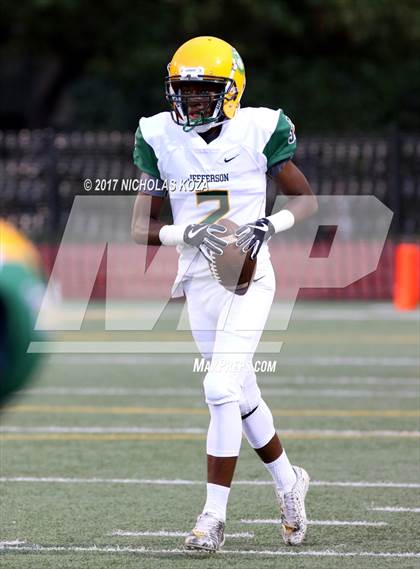 Thumbnail 3 in Harvard-Westlake vs. Jefferson photogallery.