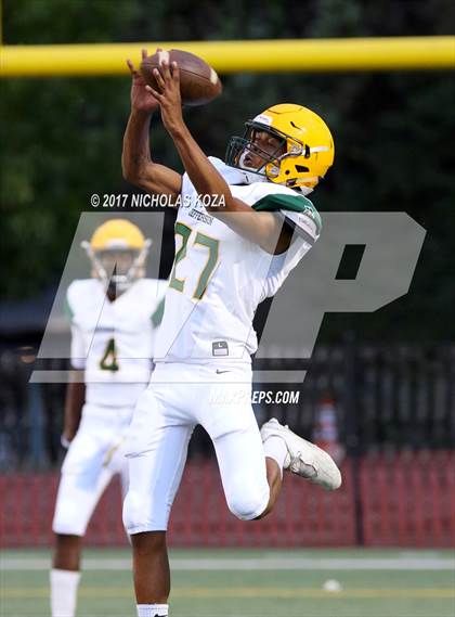 Thumbnail 2 in Harvard-Westlake vs. Jefferson photogallery.