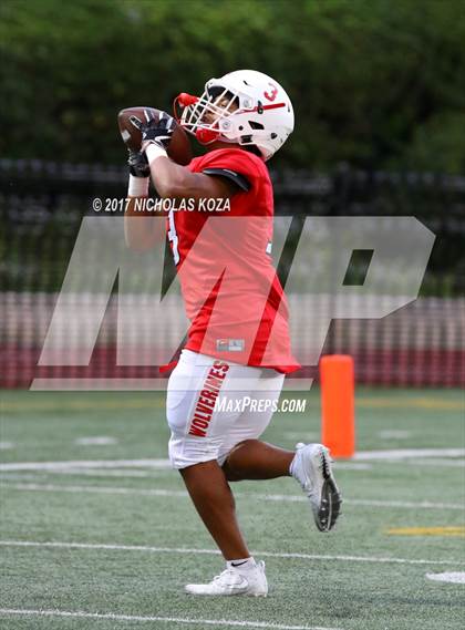 Thumbnail 3 in Harvard-Westlake vs. Jefferson photogallery.