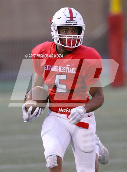 Thumbnail 2 in Harvard-Westlake vs. Jefferson photogallery.