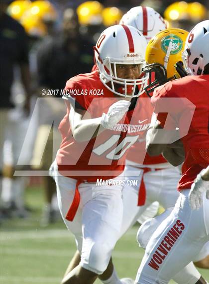 Thumbnail 2 in Harvard-Westlake vs. Jefferson photogallery.