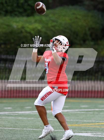 Thumbnail 1 in Harvard-Westlake vs. Jefferson photogallery.